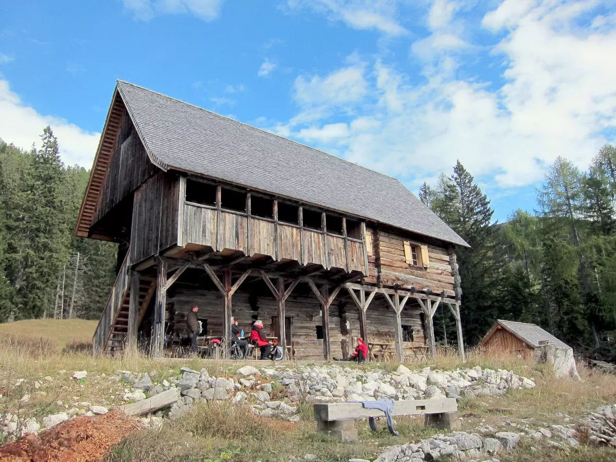 Holzhütte