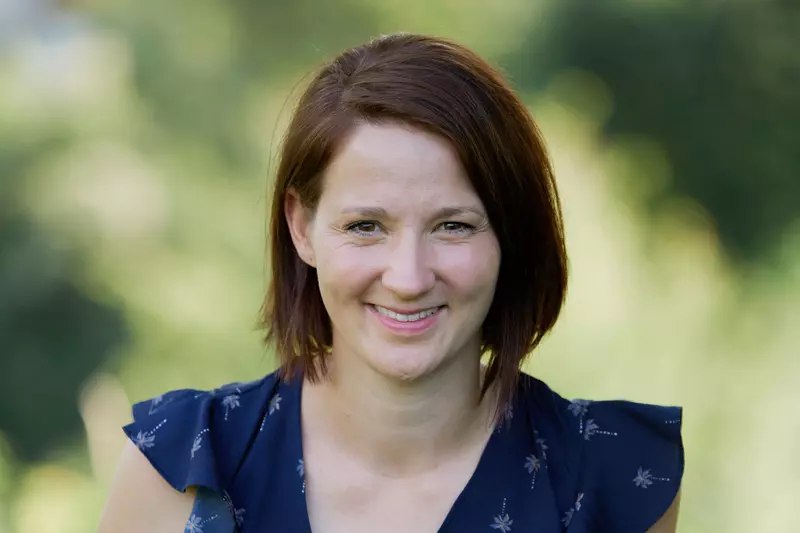 Julia Loy