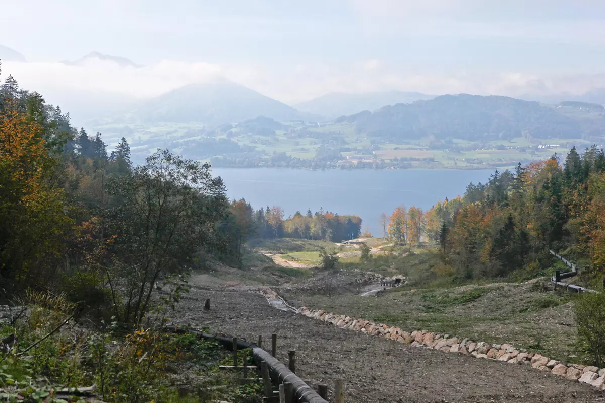 Blick vom Gschliefgraben auf den Traunsee
