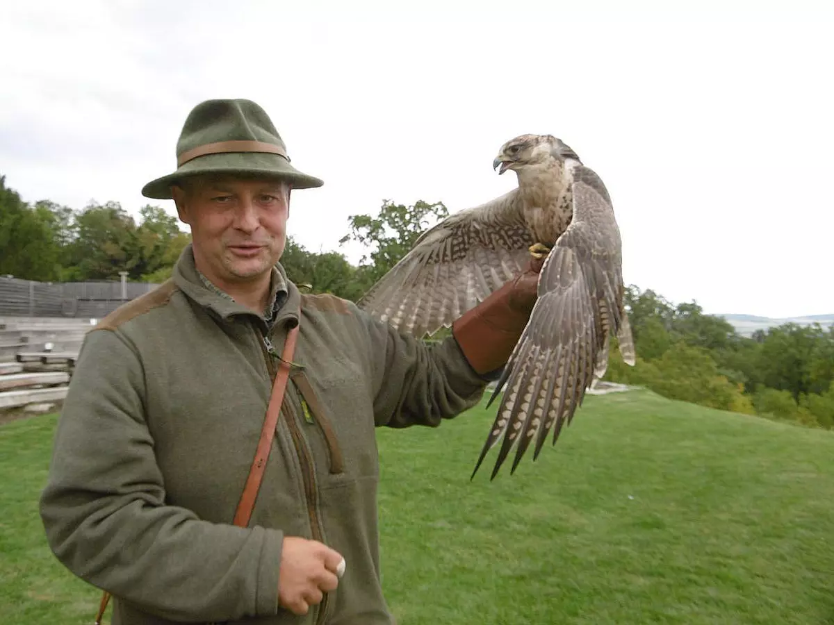 Guide mit Wildvogel